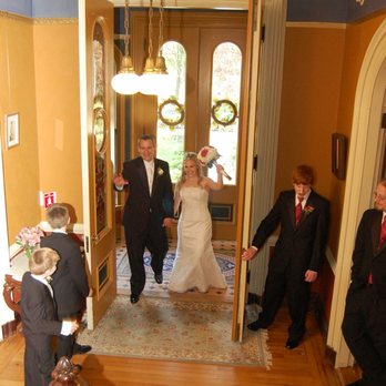 Proctor Mansion Inn - Introducing Mr & Mrs - Hotels Near Me - Wrentham, Massachusetts Proctor Mansion Inn - Introducing Mr & Mrs - Hotels Near Me - Wrentham, Massachusetts