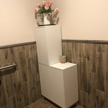 Yen's Cafe - The cleanest restaurant restroom in Arlington TX - Vietnamese Near Me - Arlington, Texas