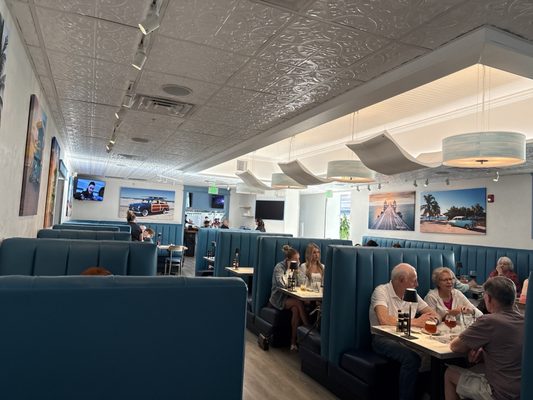 Clear Sky on Park by null