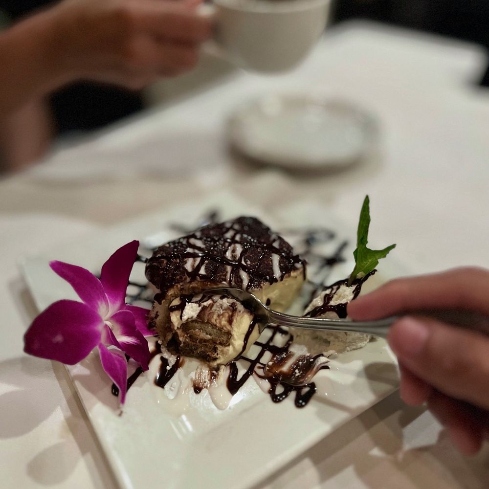 Scampi Grill - Tiramisu! - Italian Near Me - Vero Beach, Florida Scampi Grill - Tiramisu! - Italian Near Me - Vero Beach, Florida
