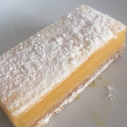 Lovely lemon curd slice Lovely lemon curd slice