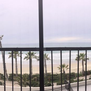 Capri By The Sea - Mirrors give a panoramic view of the ocean... - Vacation Rentals Near Me - San Diego, California