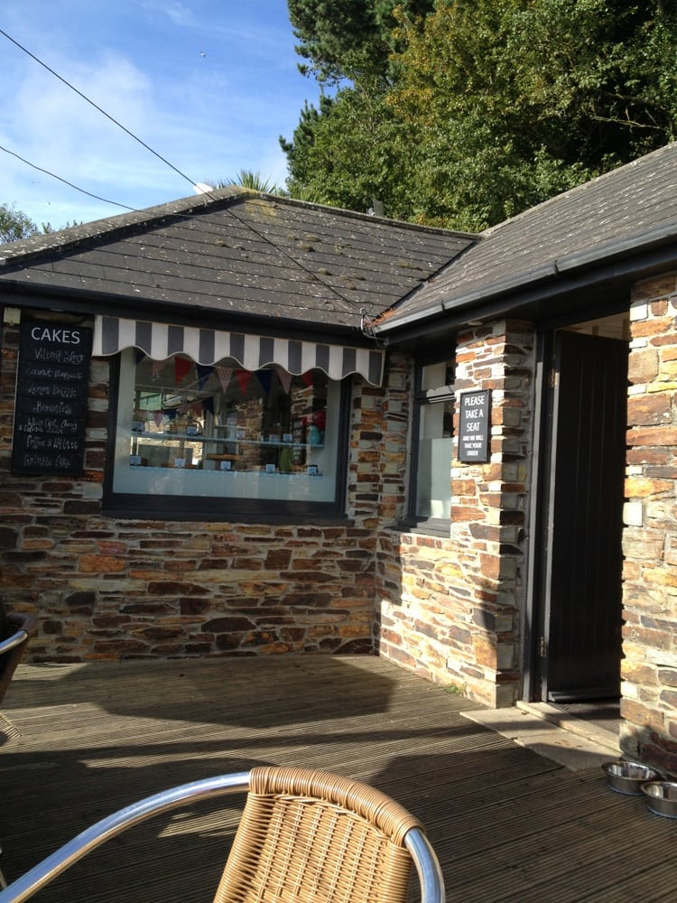 CRAZY GOLF AND GREENS CAFE Updated April 2024 north quay, Padstow