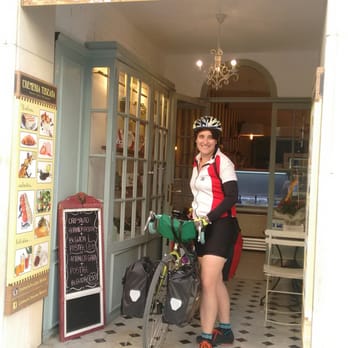 Cremeria Toscana - Con mi bici en la cremeria toscana en Mataro. - Ice Cream & Frozen Yogurt Near Me - Mataró, B Cremeria Toscana - Con mi bici en la cremeria toscana en Mataro. - Ice Cream & Frozen Yogurt Near Me - Mataró, B