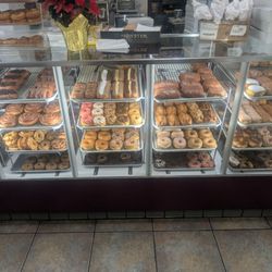 Sunshine Donut - Donuts!