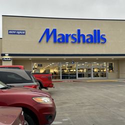 Marshalls - Entrance