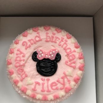Sibby's Cupcakery - Minnie Mouse theme - Cupcakes Near Me - San Mateo, California Sibby's Cupcakery - Minnie Mouse theme - Cupcakes Near Me - San Mateo, California