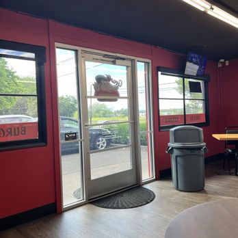 Grant's Philly Cheesesteaks - Entrance - Sandwiches Near Me - Portland, Oregon