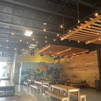 Ever Grain Brewing - Seating - Breweries Near Me - Camp Hill, Pennsylvania Ever Grain Brewing - Seating - Breweries Near Me - Camp Hill, Pennsylvania