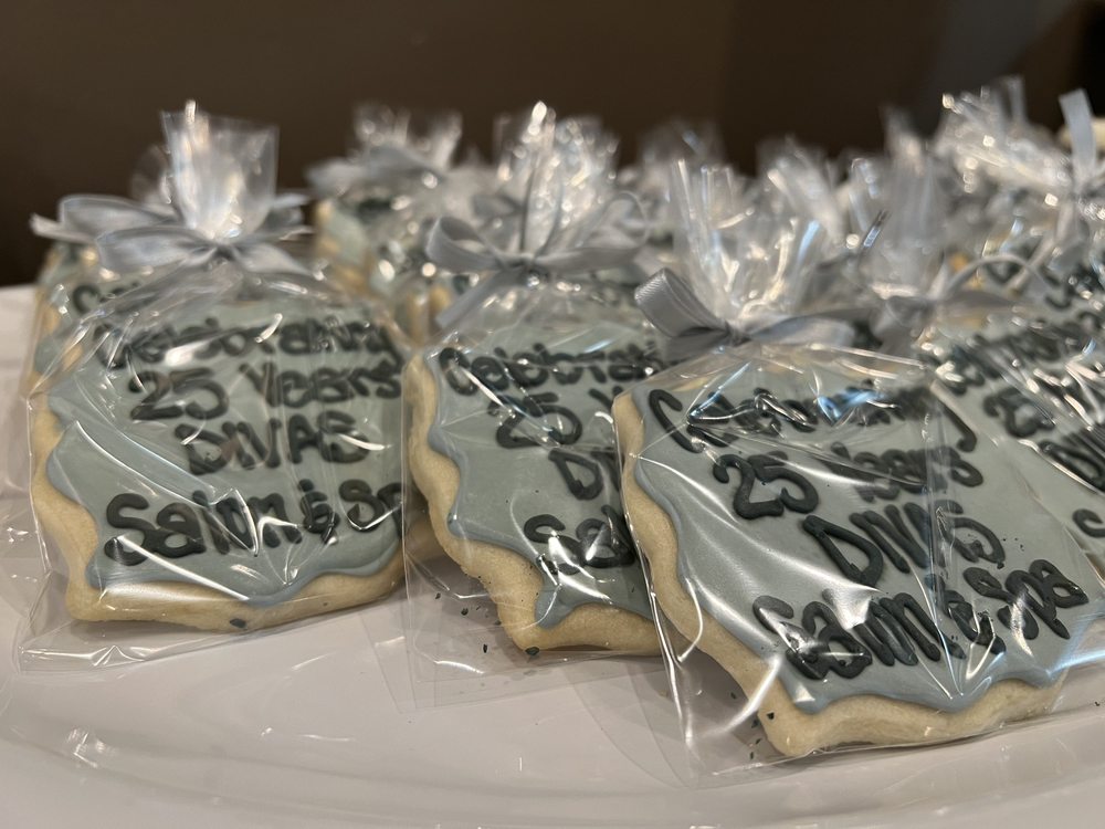 DIVAS SALON & SPA 22 Photos & 35 Reviews 707 W Jefferson St