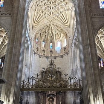 Catedral de Segovia - The main altarpiece - Local Flavor Near Me - Segovia, SG