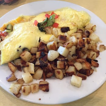 First Watch - Sam ordered the veg'd out omelette - Breakfast & Brunch Near Me - Wellington, Florida