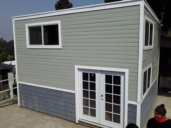 Slide of C.J. Skeeles General Contractor