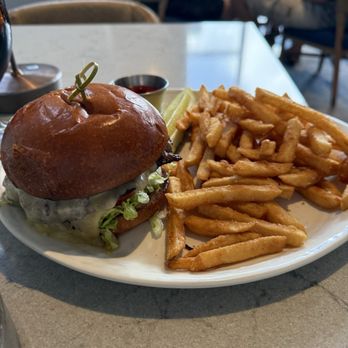 La Luz Restaurant - Prime Burger - Tex-Mex Near Me - Tucson, Arizona