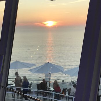 Spinners Rooftop Grille - Lounges Near Me - St. Pete Beach, Florida Spinners Rooftop Grille - Lounges Near Me - St. Pete Beach, Florida