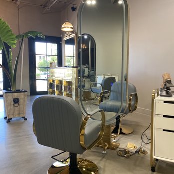 Salon Per Se - Hair Salons Near Me - Houston, Texas