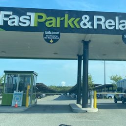Exterior photo of FastPark & Relax - Orlando, Florida Exterior photo of FastPark & Relax - Orlando, Florida