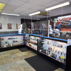 Xtreme Vapes - Xtreme Vapes interior updated for the rona!