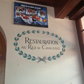 Restauration au Rez-de-Chaussee - Main entrance - German Near Me - Unterseen, BE