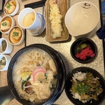Rinka - Nabeyaki udon lunch set - Japanese Near Me - Honolulu, Hawaii