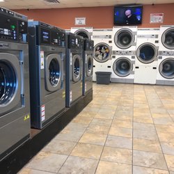 The Laundry Room - Cleanest laundromat I have found in Jackson, TN