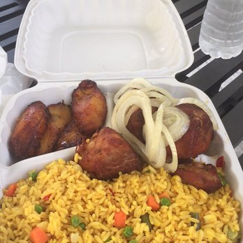 Las Olas Cafe - Cuban Near Me - Miami Beach, Florida