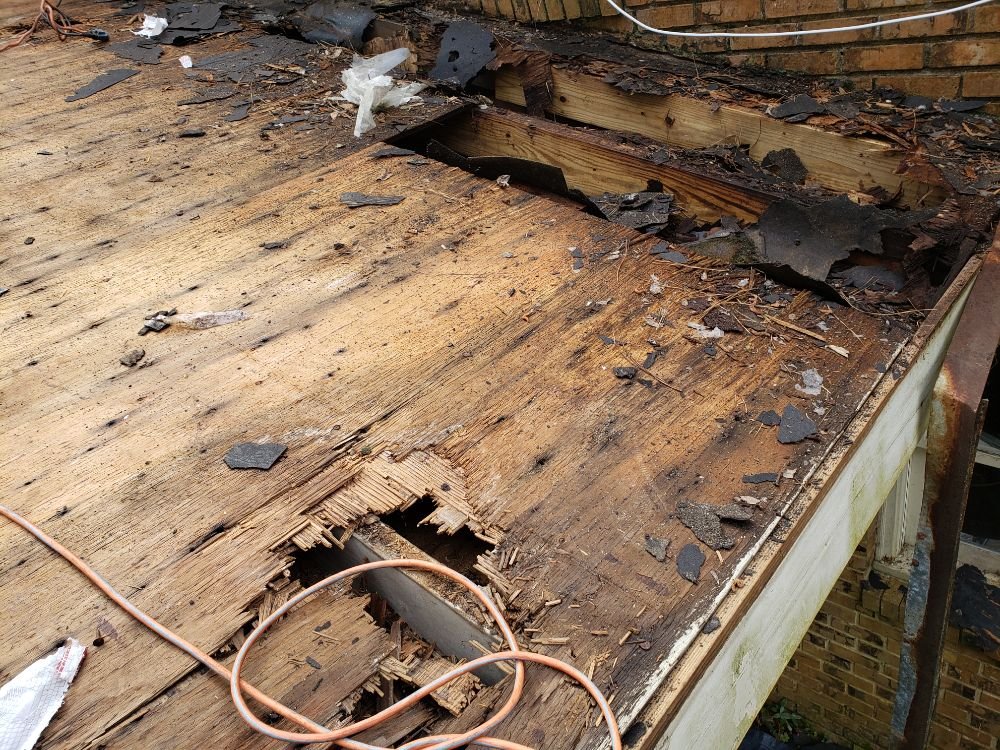 Slide of SouthWorks Roofing & Construction