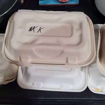 Kaleis Lunchbox - To go. - Food Trucks Near Me - Pukalani, Hawaii Kaleis Lunchbox - To go. - Food Trucks Near Me - Pukalani, Hawaii