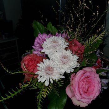 Stems Floral & More - Florists Near Me - Rockford, Illinois Stems Floral & More - Florists Near Me - Rockford, Illinois
