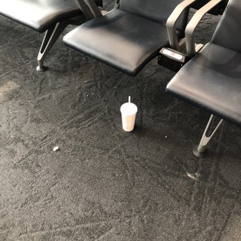 Concourse B - Seating area - Airport Terminals Near Me - Atlanta, Georgia