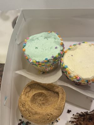 SusieCakes - Studio City by null