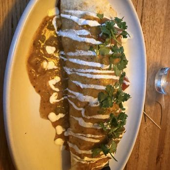 Cactus Restaurants - South Lake Union - Burrita Brisket Lenera - Tex-Mex Near Me - Seattle, Washington