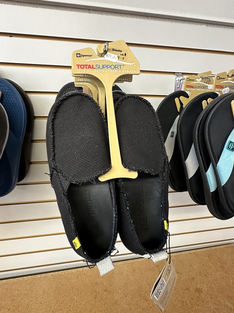 HANSONS RUNNING SHOP Updated July 2024 66 Photos & 19 Reviews