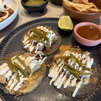 Tzintzuntzan - Tacos de carnitas - Mexican Near Me - Austin, Texas Tzintzuntzan - Tacos de carnitas - Mexican Near Me - Austin, Texas