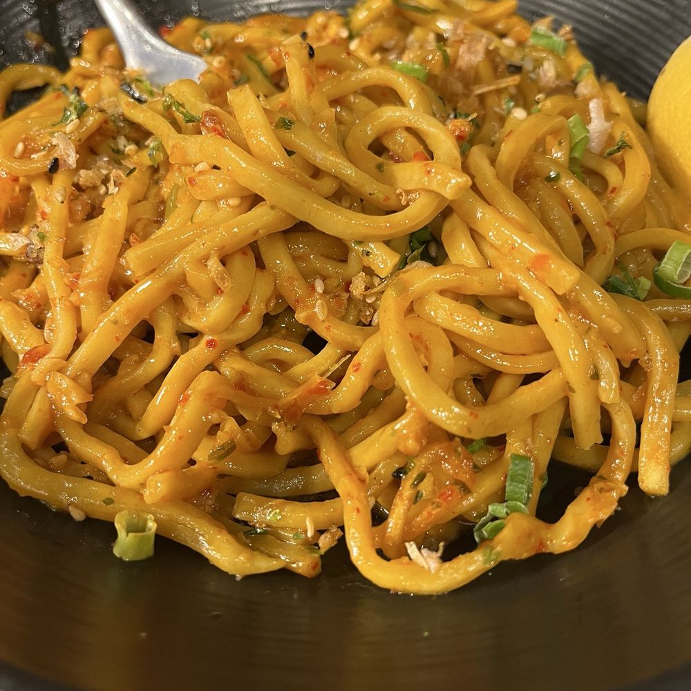 Piko Kitchen + Bar - Noodles - Cocktail Bars Near Me - Honolulu, Hawaii