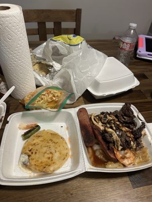 Salvadorian Cuisine by null