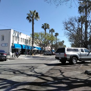Torrance Bakery - Outside of bakery in old Torrance - Bakeries Near Me - Gardena, California