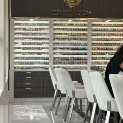 Novalice Krystal Nails and Spa