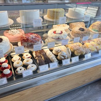 Peters' Bakery - Cakes and Cupcakes - Bakeries Near Me - San Jose, California Peters' Bakery - Cakes and Cupcakes - Bakeries Near Me - San Jose, California
