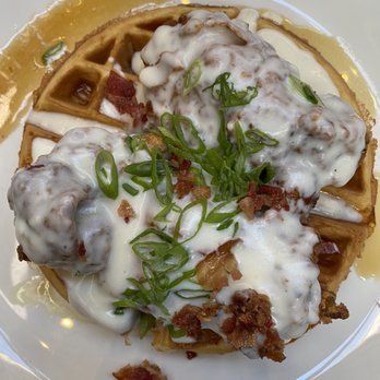 Rosebud Bar & Kitchen - Chicken and waffles - New American Near Me - Somerville, Massachusetts Rosebud Bar & Kitchen - Chicken and waffles - New American Near Me - Somerville, Massachusetts