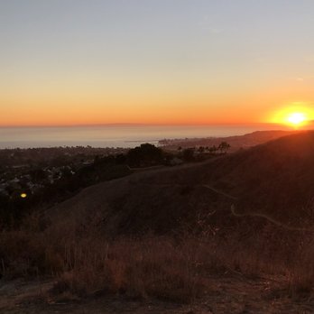 Las Ramblas Trail - Sunset at Patriot Trail is amazing - Hiking Near Me - San Juan Capistrano, California Las Ramblas Trail - Sunset at Patriot Trail is amazing - Hiking Near Me - San Juan Capistrano, California