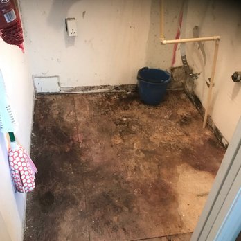 Rapid Restoration & Remodel - BEFORE: water damage from leaky water heater in utility room - Damage Restoration Near Me - Clackamas, Oregon Rapid Restoration & Remodel - BEFORE: water damage from leaky water heater in utility room - Damage Restoration Near Me - Clackamas, Oregon