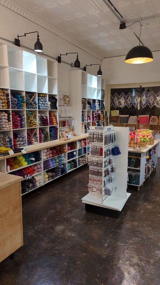 YARN SOCIAL Updated September 2024 1707 W 45th St, Kansas City