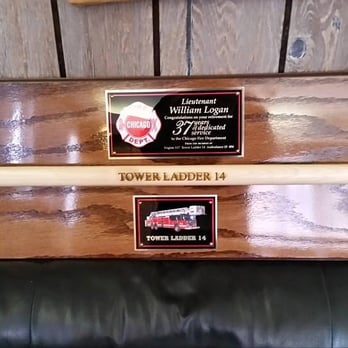 Trophy & Awards - Trophy Shops Near Me - Chicago, Illinois Trophy & Awards - Trophy Shops Near Me - Chicago, Illinois