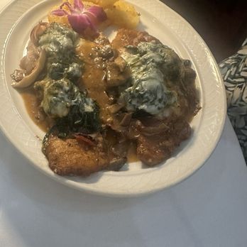 Toto’s Restaurant - Chicken special - Italian Near Me - Wantagh, New York Toto’s Restaurant - Chicken special - Italian Near Me - Wantagh, New York