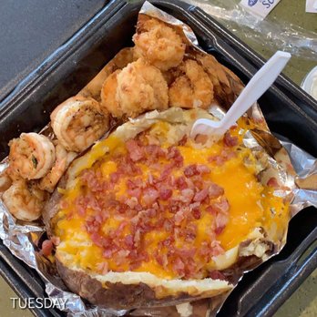 Zoes Restaurant - Fish and shrimp (fried), sub fries for loaded spud, add 5 grilled shrimp - New American Near Me - Jackson, Mississippi