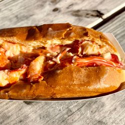 Liv's Shack - Lobster Roll