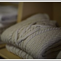 Rustico Bay Wool Sweater Company - Killer wool sweater - if only I lived in "killer wool sweater" country... (Florida).