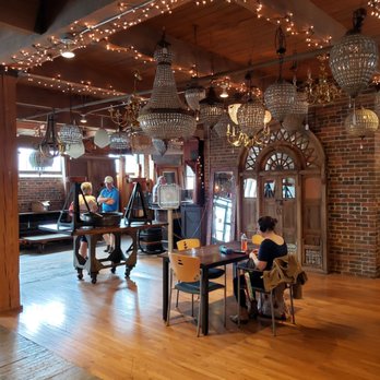 West End Architectural Salvage - Antiques Near Me - Des Moines, Iowa West End Architectural Salvage - Antiques Near Me - Des Moines, Iowa