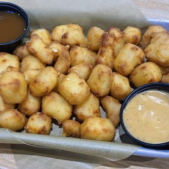Buffalo Wild Wings - Cheese curds! Insider tip... try asking for caramel sauce (just trust me and give it a try) - American Near Me - Citrus Heights, California